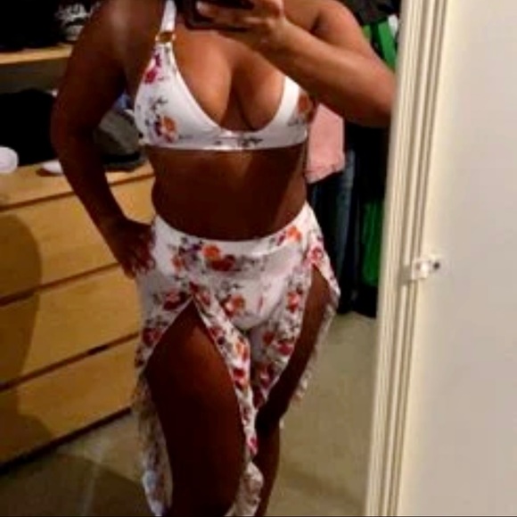 🌸Floral 3pack Bikini Swimsuit Set🌸 - Picture 12 of 16